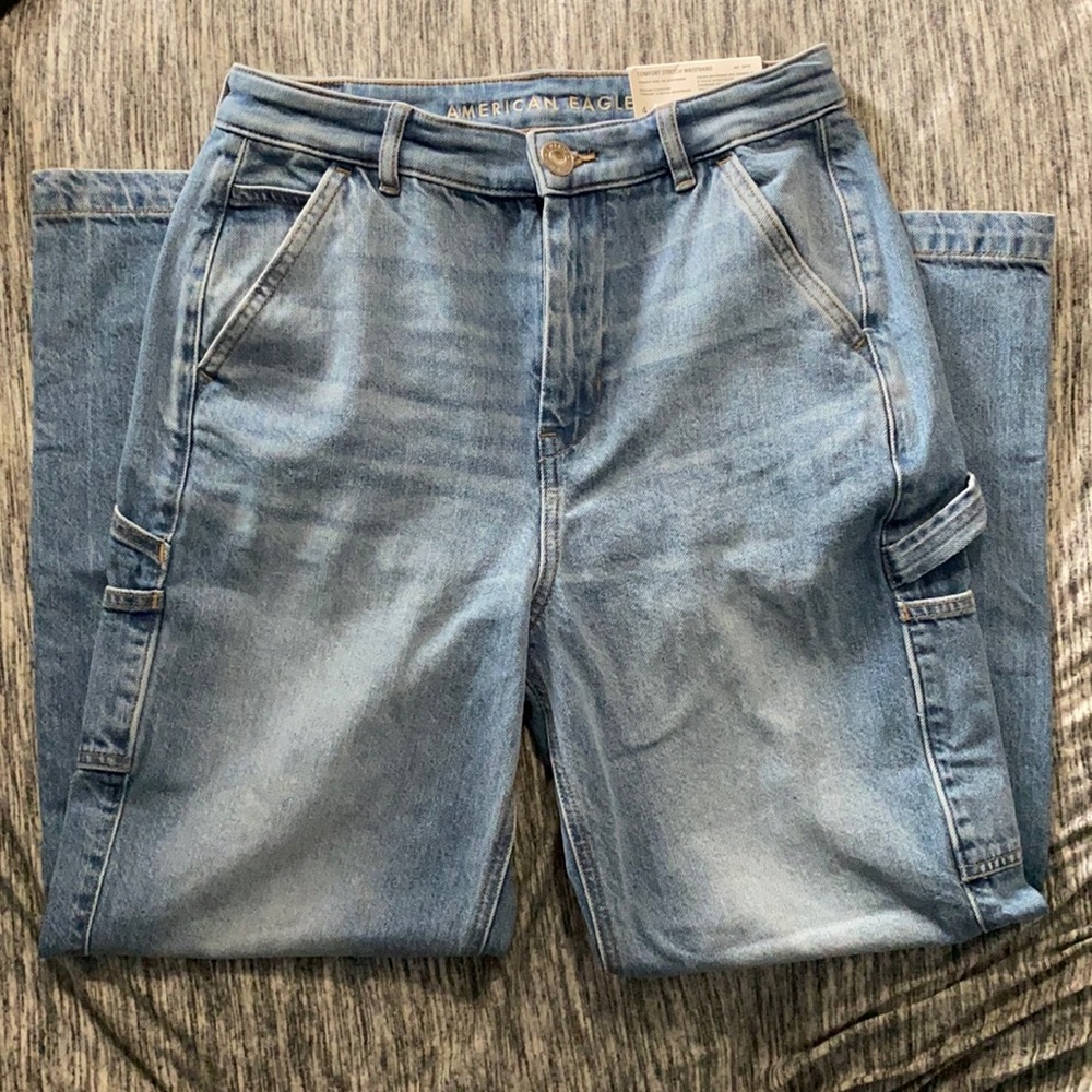 highest rise 90’s mom jeans, AE, size 4